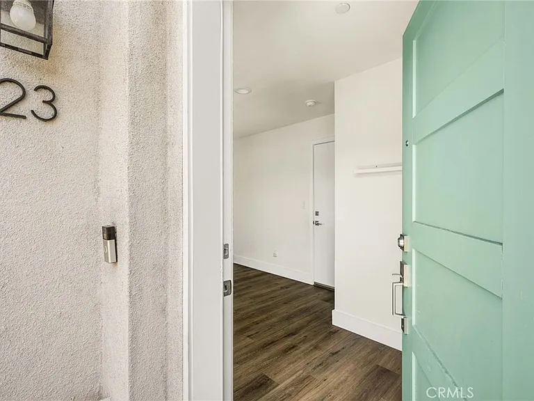 123 E Knox Dr — Photo 12