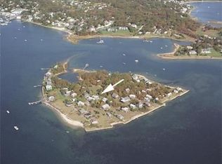 2 Cedar Ave, Wareham, MA 02571