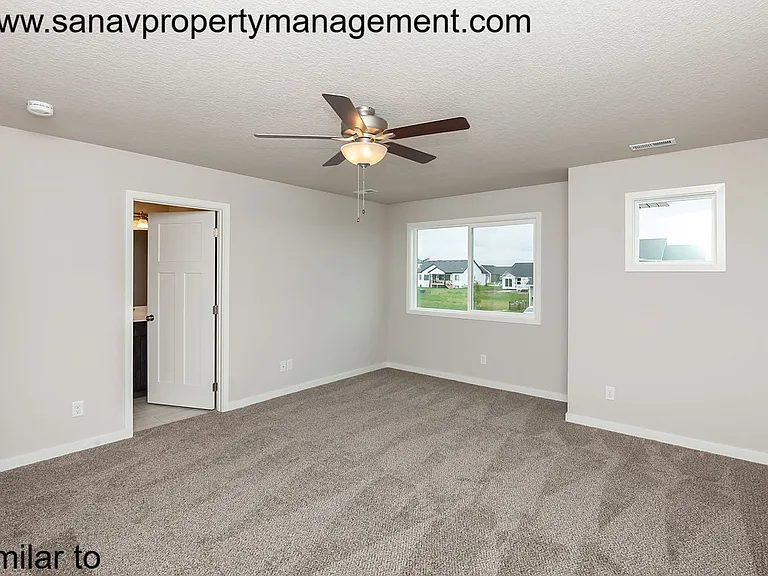 4102 NE 7th St — Photo 24