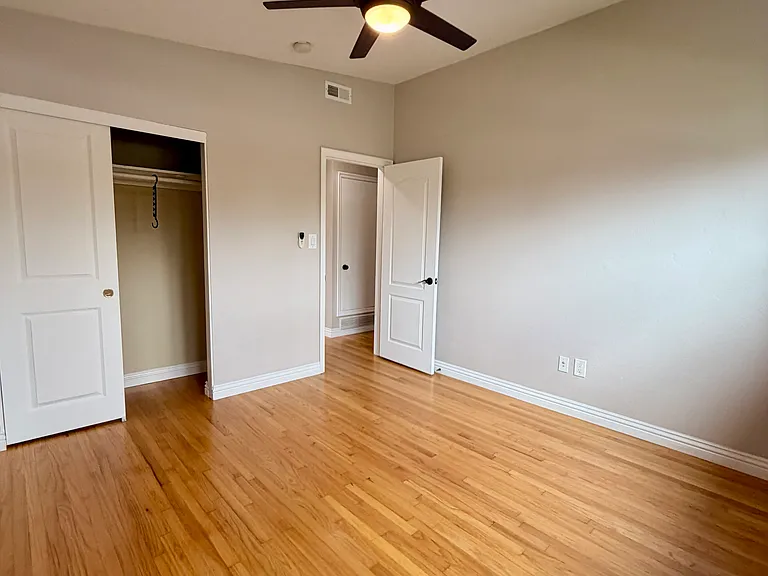 2874 Greyling Dr — Photo 12