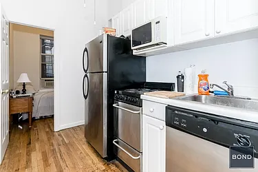 Rented by Bond New York