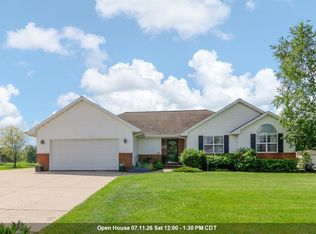 1843 Misty Moon Way, De Pere, WI 54115