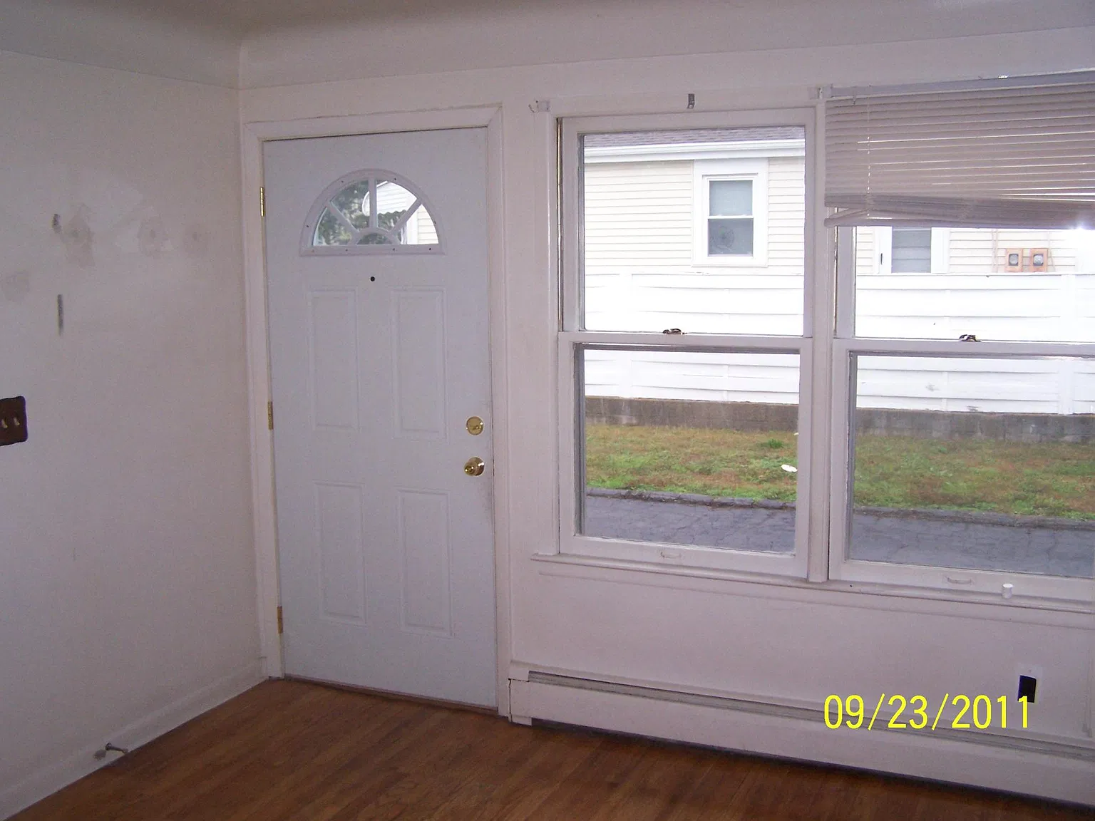 2 bed, 800 sqft, $1,490 — Photo 2