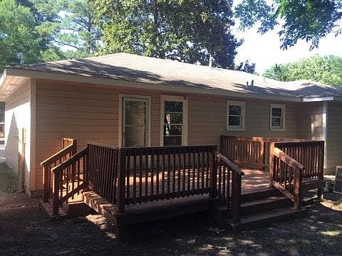 2nd image of 516 Layton St