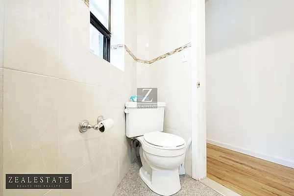 Rented by ZealEstate Group Inc | media 68