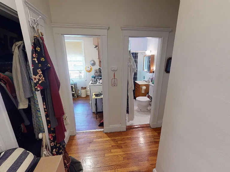 25 Walbridge St #6 — Photo 7