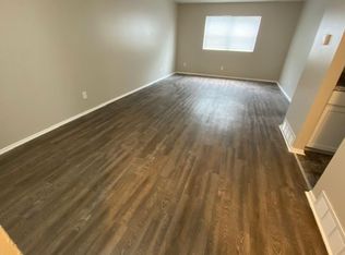 917 Dreiling Rd APT A2, Junction City, KS 66441