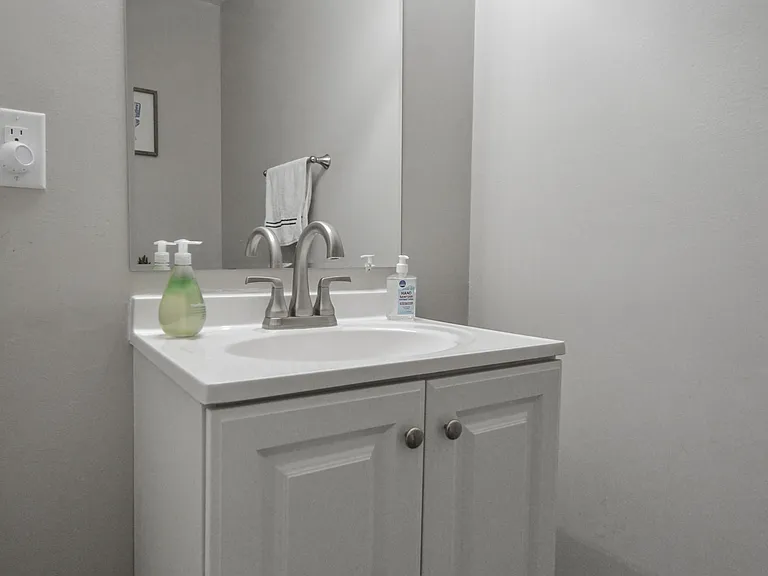 453 Silverlake Ave #453 — Photo 12
