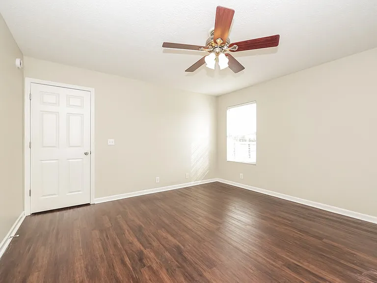 2722 Apostle Ln — Photo 9