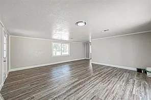 10694 Pine St — Photo 15
