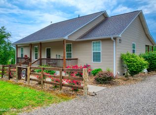 642 Buck Ridge Rd, Jamestown, TN 38556