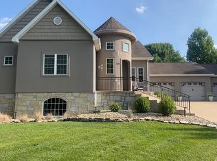 534 Mill Run, Dubuque, IA 52002