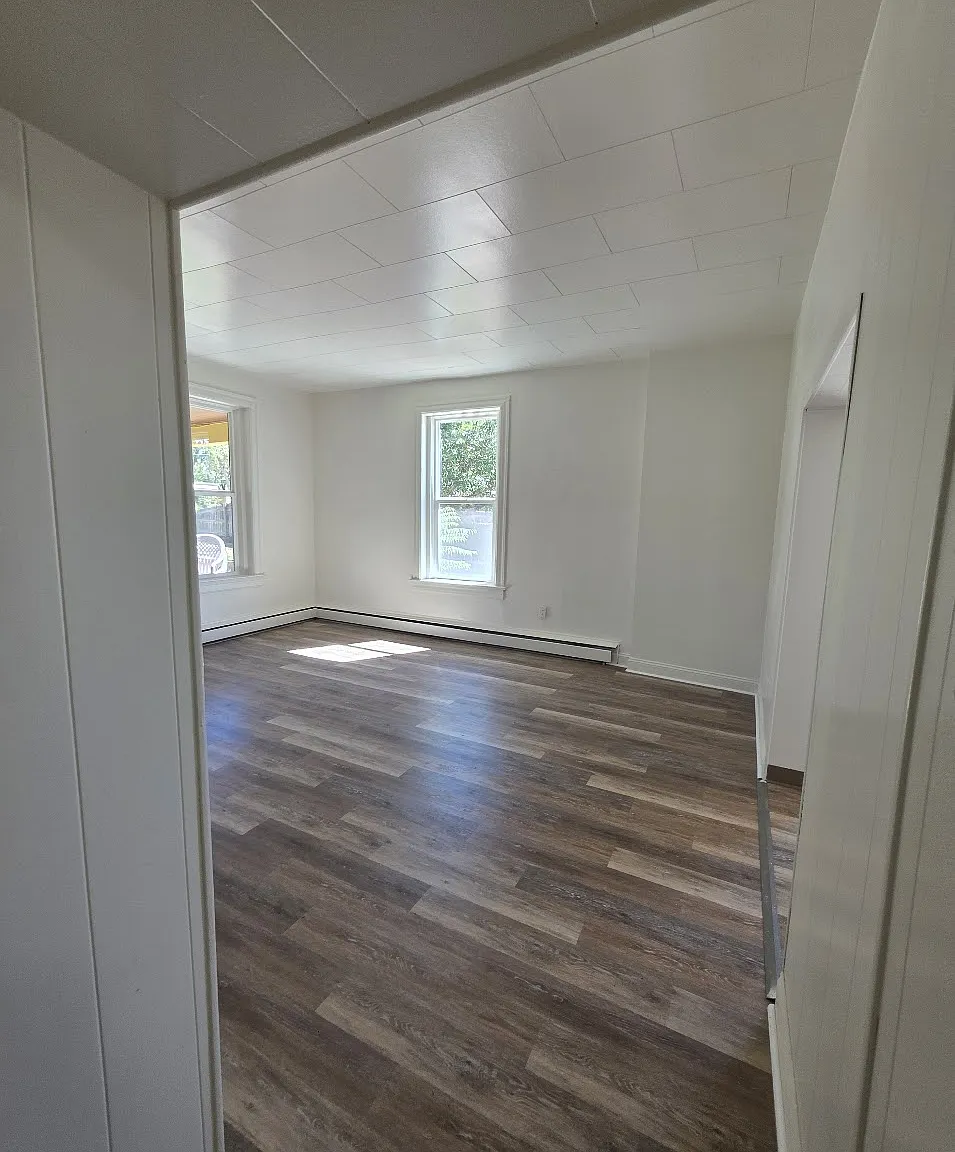 2 bed, 800 sqft, $1,299 — Photo 3