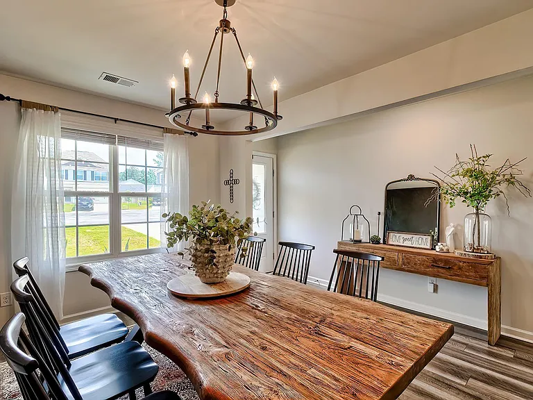 772 Tanager Ln — Photo 13