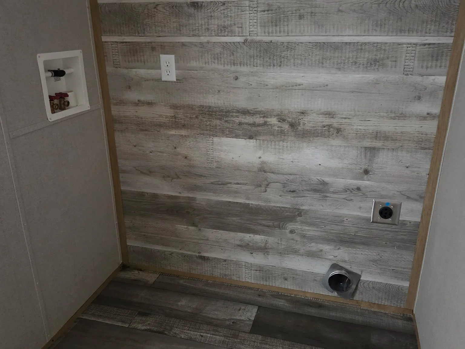 3 bed, $1,399 — Photo 4