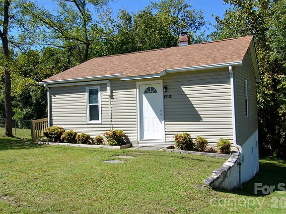 3rd image of 329 Morehead Rd