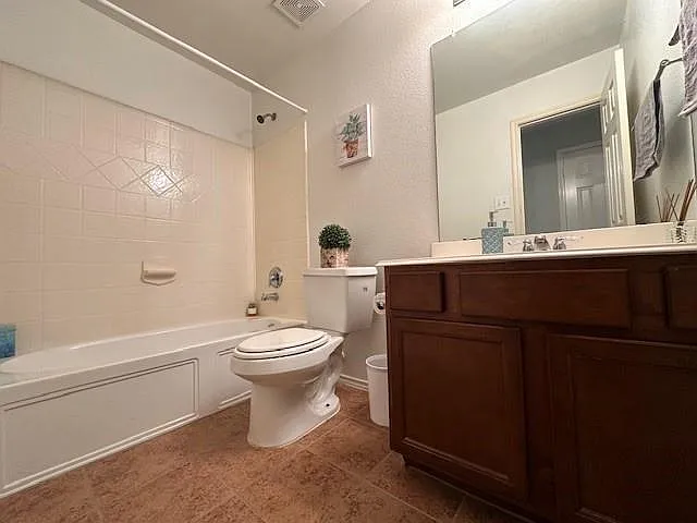 10426 Whisper Bluff Dr — Photo 17