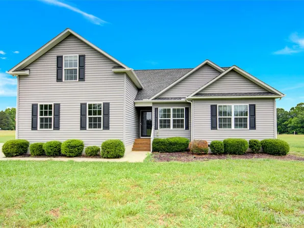 1070 B J Jackson Rd, Rock Hill, SC 29732