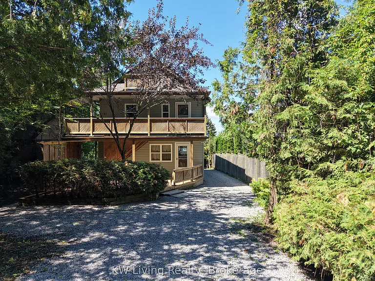 127 Lake Dr N — Photo 9