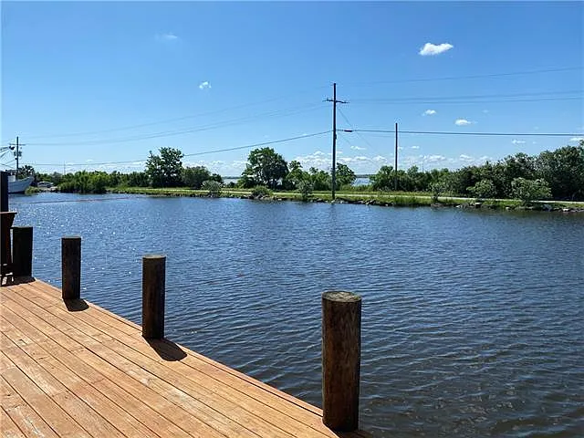 221 Marina Rd — Photo 12