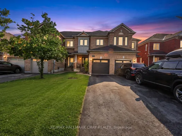168 Denise Cir, Newmarket, ON L3X 2J9