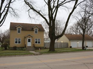 301 E Maple St, Roland, IA 50236