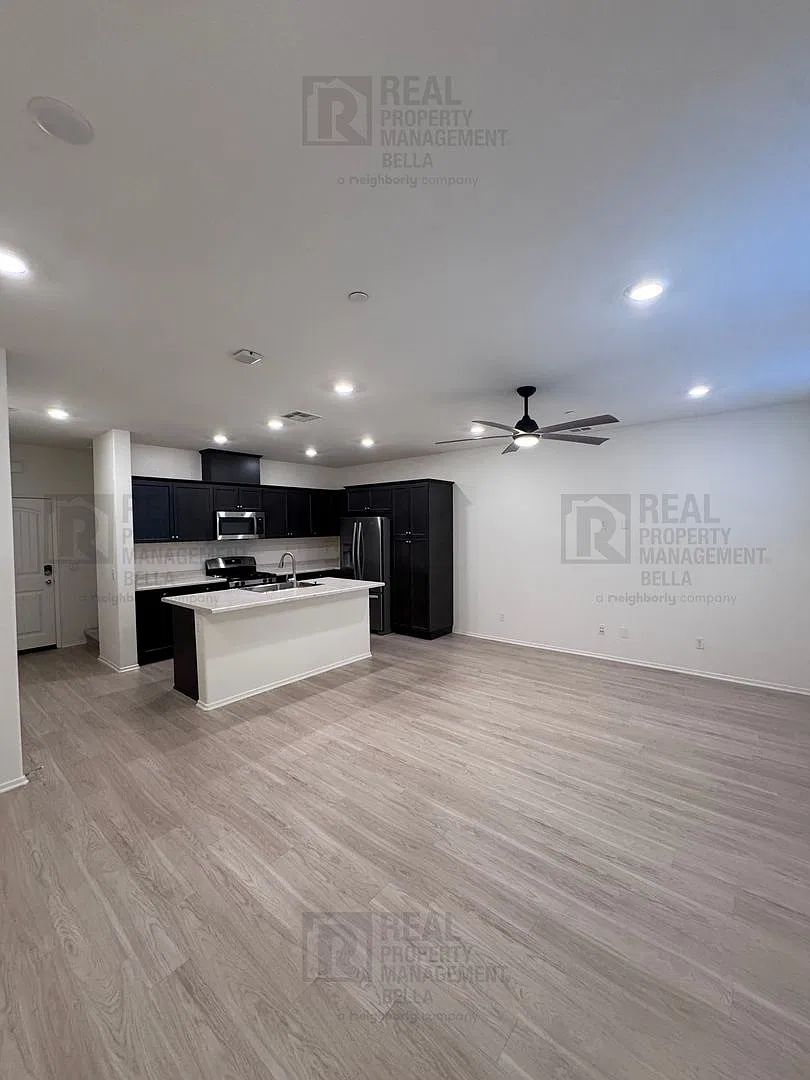 Modern Menifee Living with 3 Bedrooms, Loft & Attached 2-Car Garage! — Photo 2