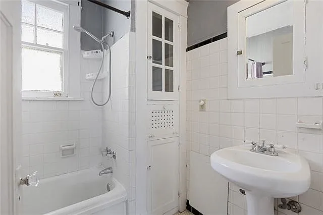 4315 Elba St #UPPER — Photo 12