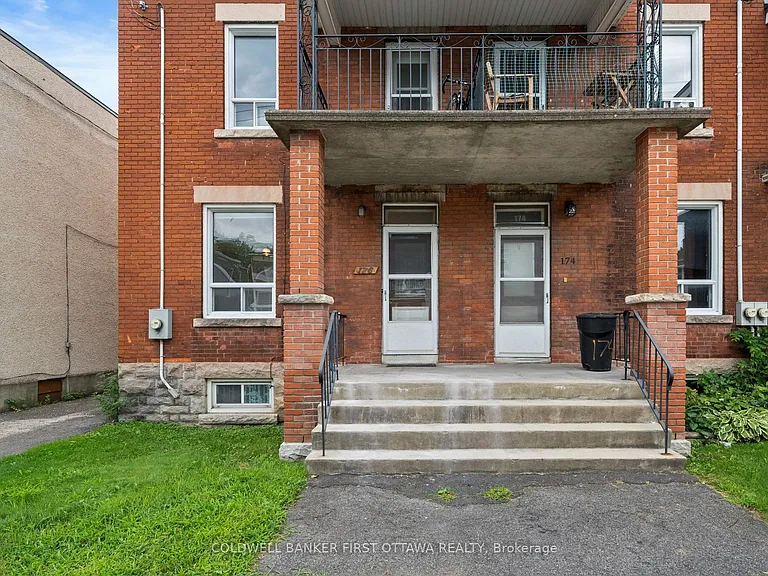 176 Rochester St — Photo 3