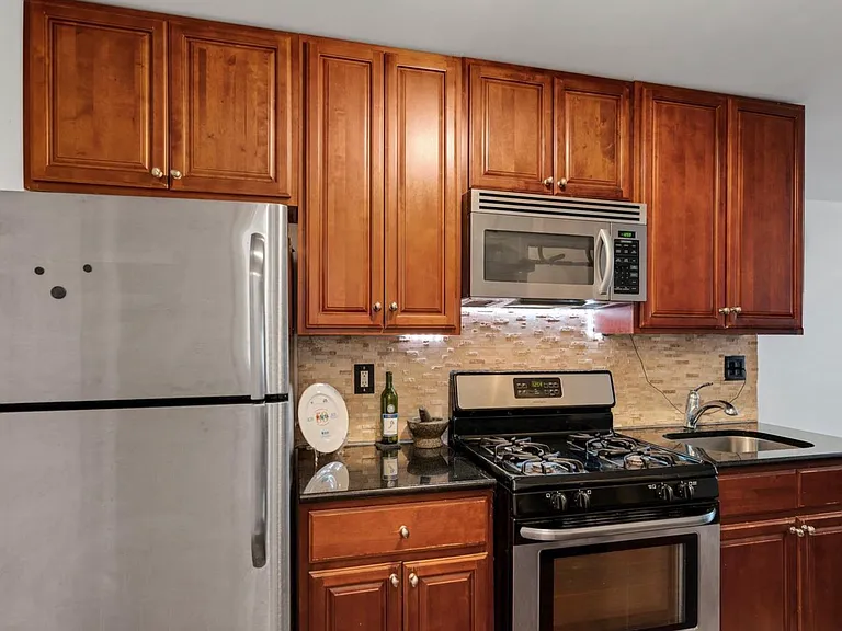 406 Pierce St #1 — Photo 6