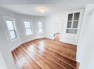 105 Beech St #3, Belmont, MA 02478