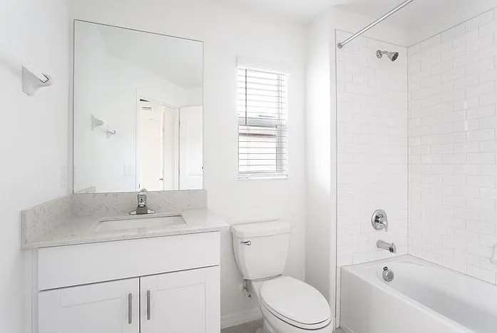 37711 Leafside Ln — Photo 43