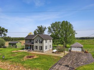 4900 E Mosherville Rd, Jonesville, MI 49250