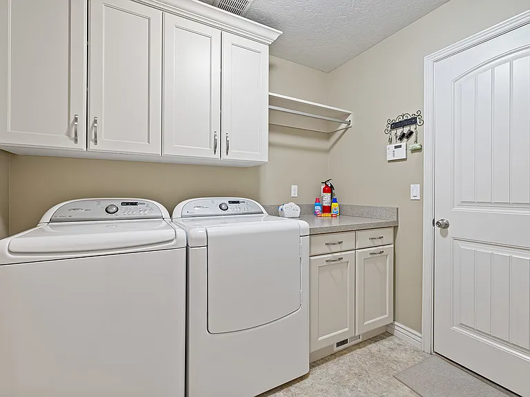 6262 N Saguaro Hills Ave — Photo 7