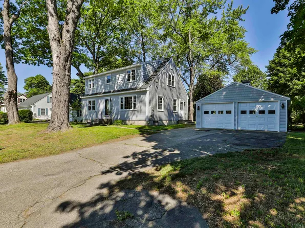 7 Holly Drive, Nashua, NH 03063