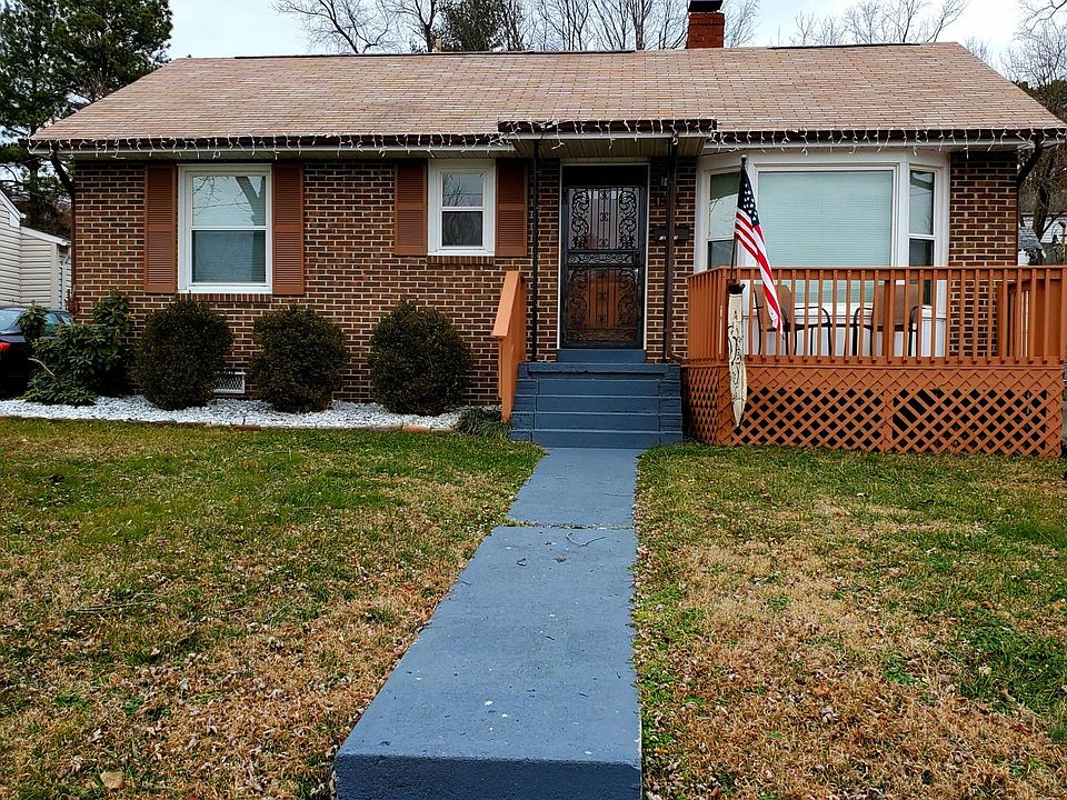 1st image of 1364 Garden Dr