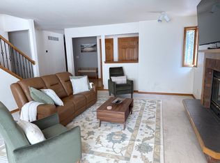 36 Sandra Ln, Manitou Springs, CO 80829