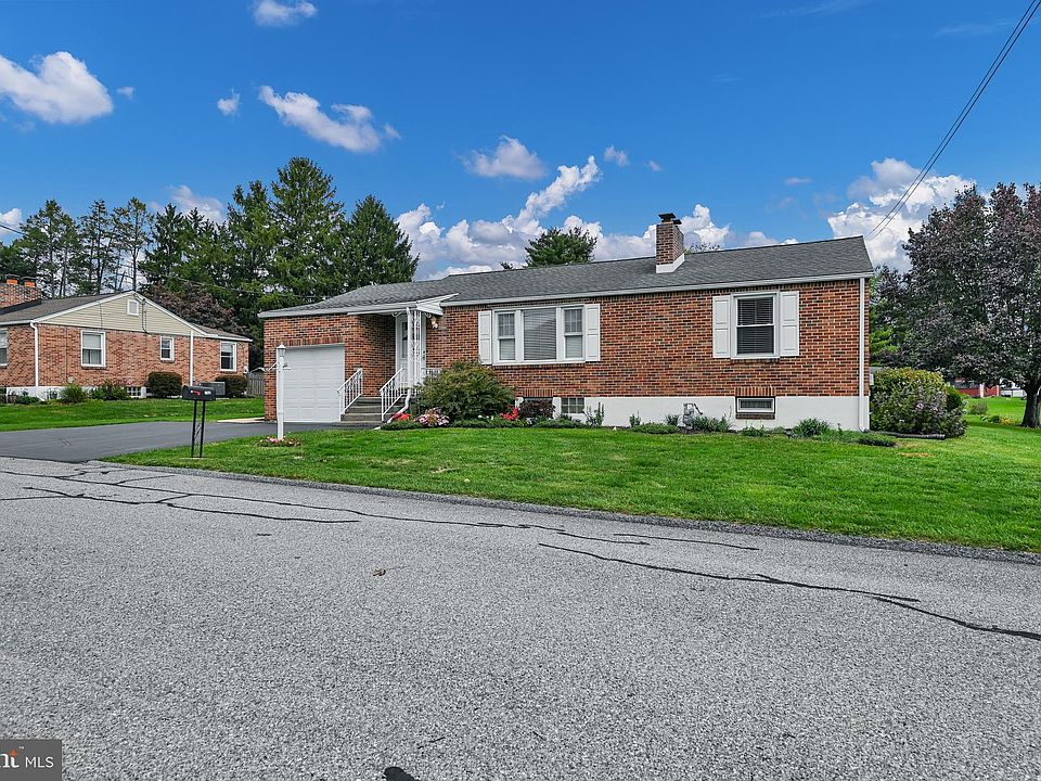 2769 Clear Springs Blvd, York, PA 17406 Zillow