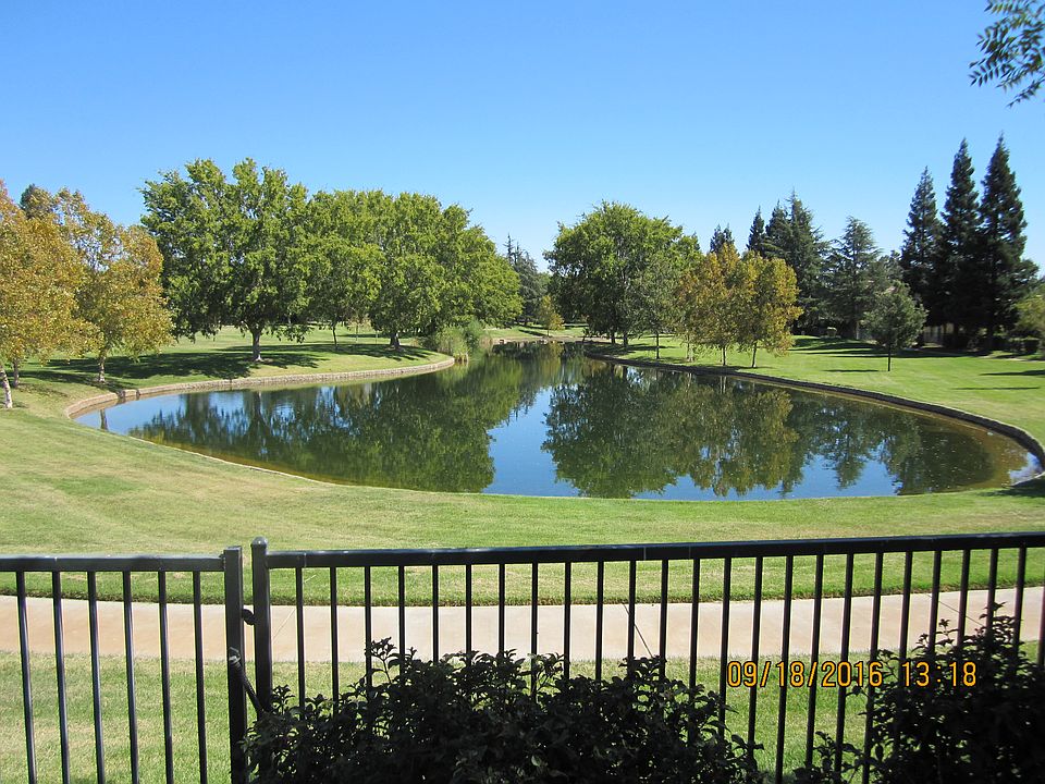 1st image of 1053 Fountain Dr