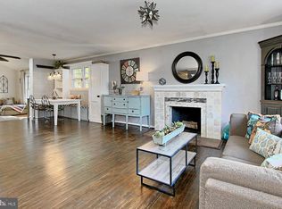 5306 Nutting Dr, Springfield, VA 22151