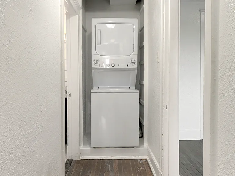 502 Gladstone Blvd #8 — Photo 11
