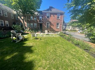 38 Gibson St #6B, Cambridge, MA 02138