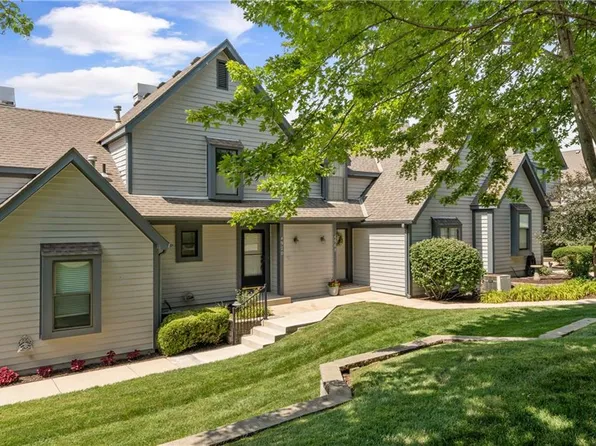 4970 W 60th Ter, Mission, KS 66205