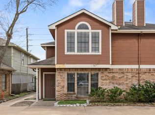 9707 Pine Pass Dr, Houston, TX 77070
