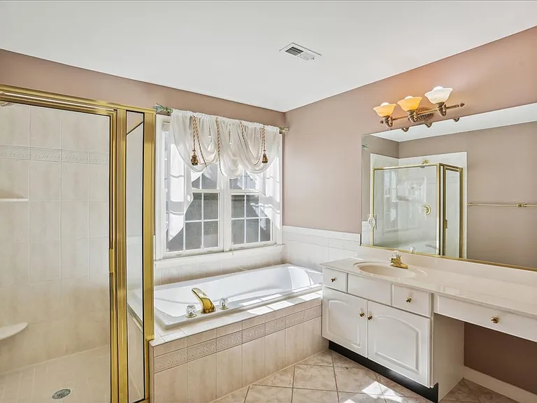 8931 Falls Farm Dr — Photo 72