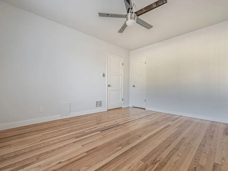 4320 Santa Rosalia Dr #B1 — Photo 10