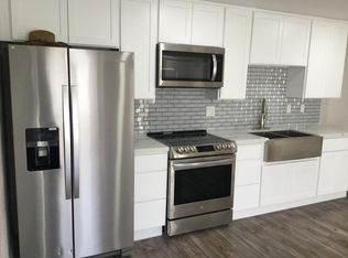 5037 Foxboro Dr, Castro Valley, CA 94546