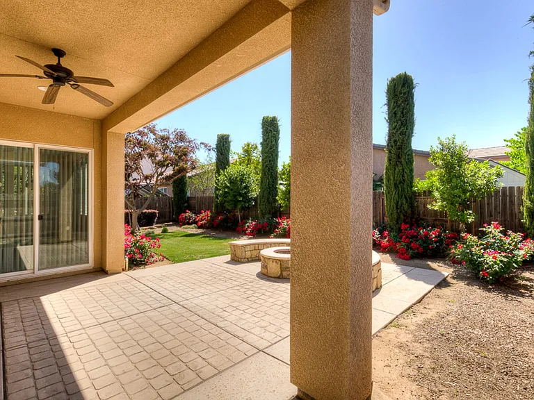 1148 Cordova Ave — Photo 18