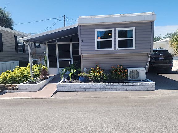 2nd image of 4125 Park St N Lot 404