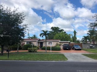17040 NW 82nd Ave, Hialeah, FL 33015